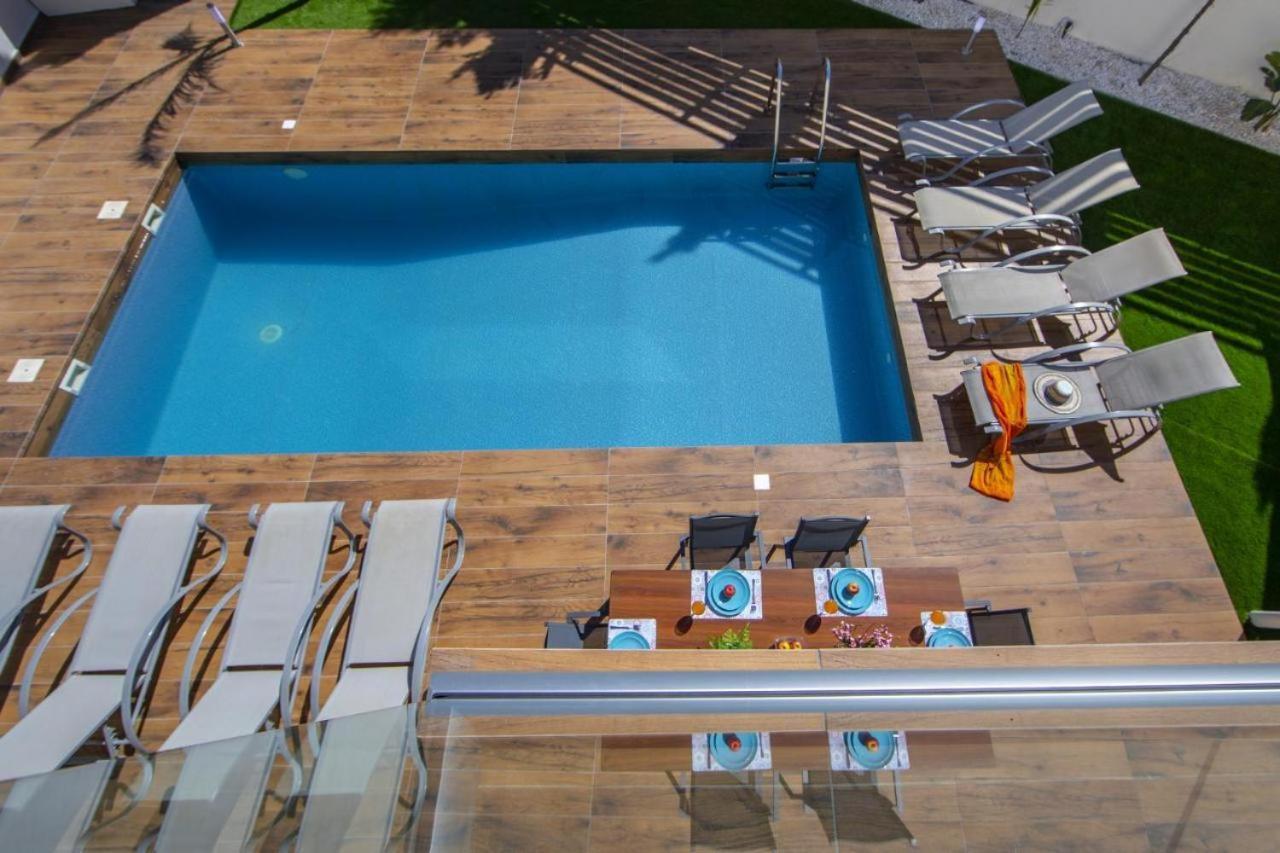 Tsokkos Family Villa - Pool Garden 2' Walk To Beach Protaras Eksteriør billede