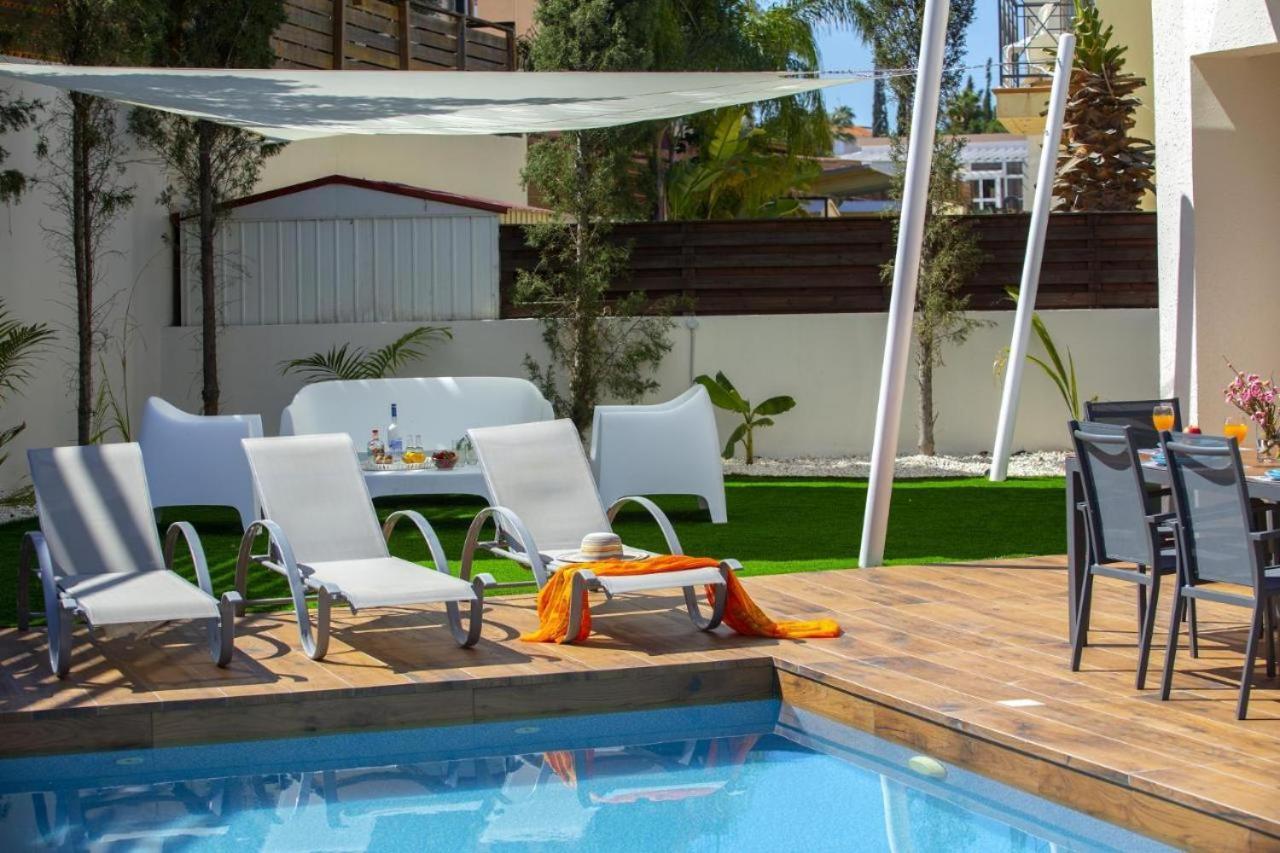 Tsokkos Family Villa - Pool Garden 2' Walk To Beach Protaras Eksteriør billede