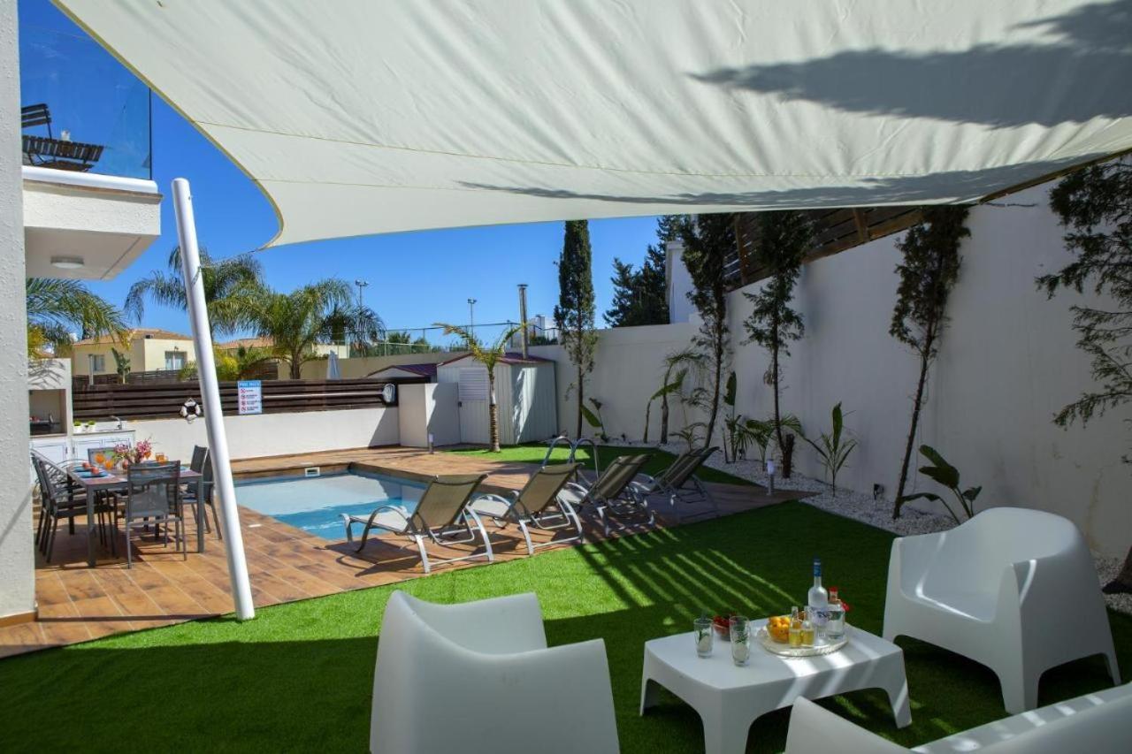 Tsokkos Family Villa - Pool Garden 2' Walk To Beach Protaras Eksteriør billede