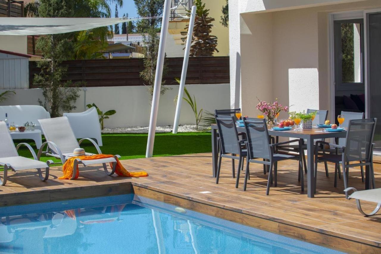 Tsokkos Family Villa - Pool Garden 2' Walk To Beach Protaras Eksteriør billede